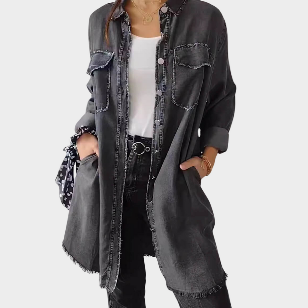 Le denim, dans des formes faciles à porter.