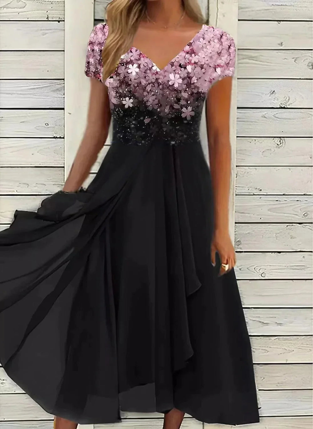 Une robe que vous aimerez avoir choisie.
