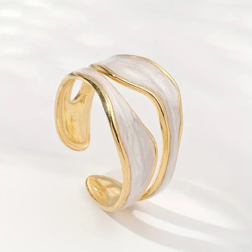 Bague vintage en or blanc