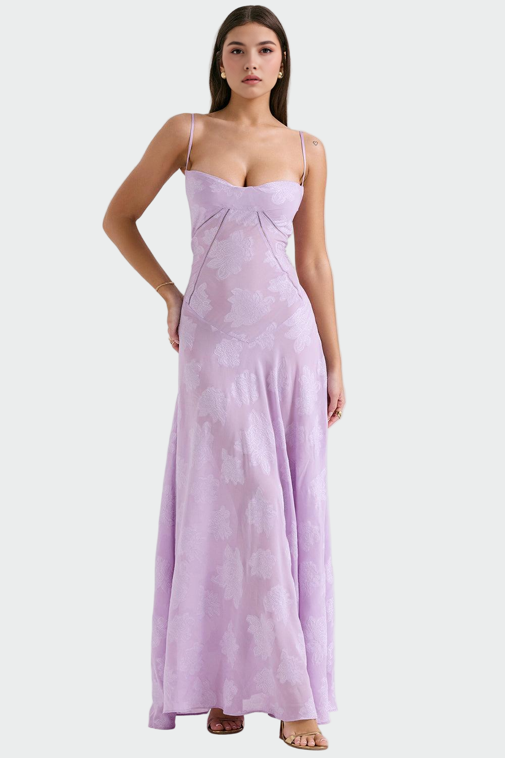 Une robe que vous aimerez avoir choisie.