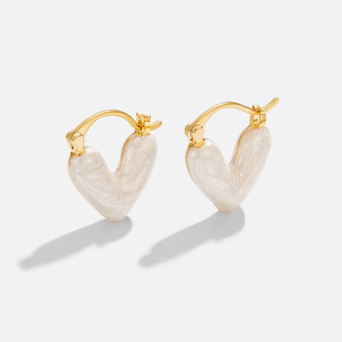 Boucles d’oreilles en or ornées de petits cristaux