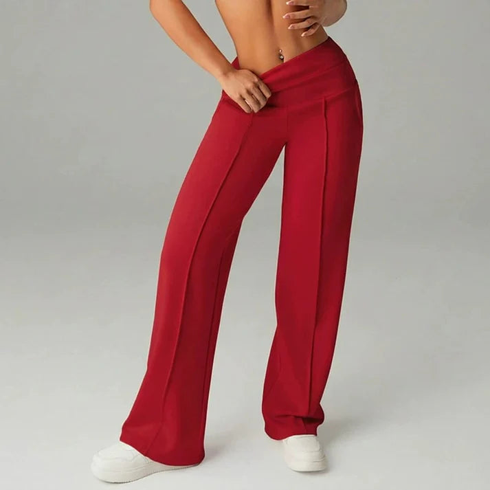 Ines | Pantalon large tout confort Rouge, photo studio