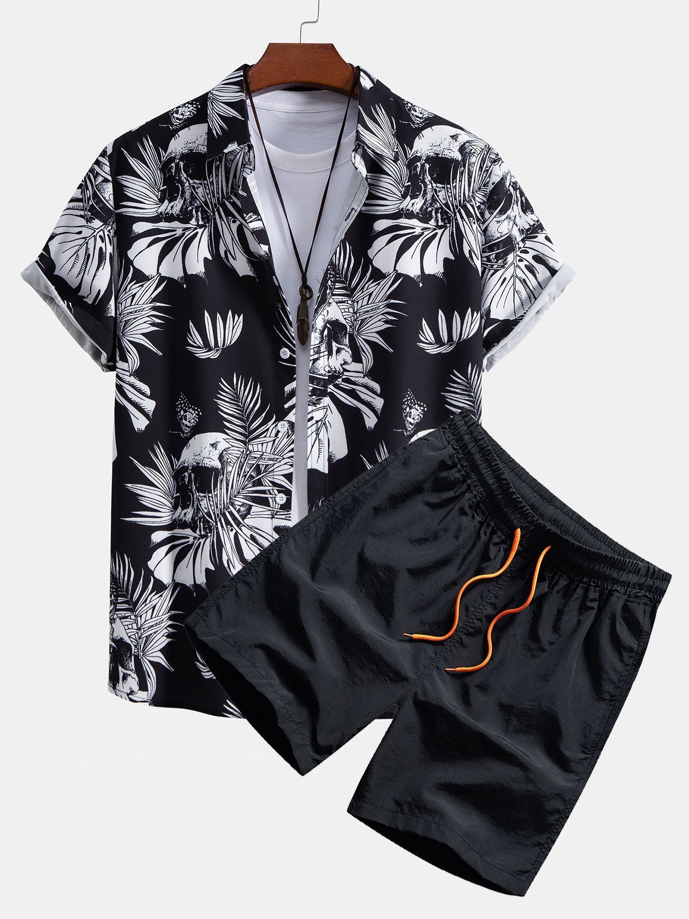 Ensemble — chemise à imprimé têtes de mort tropical & short de bain