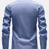 Chemise boutonnée en lin rayé à manches longues