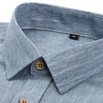 Chemise boutonnée en lin rayé à manches longues