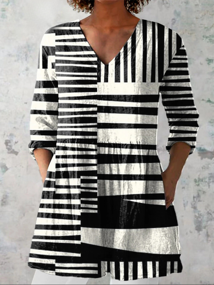 Esther | Blouse longue à col V et motif graphique