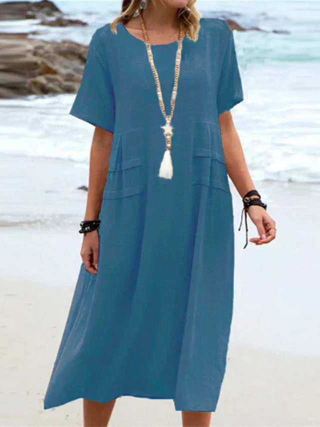 Carole | Robe fluide et confortable Bleu, photo studio