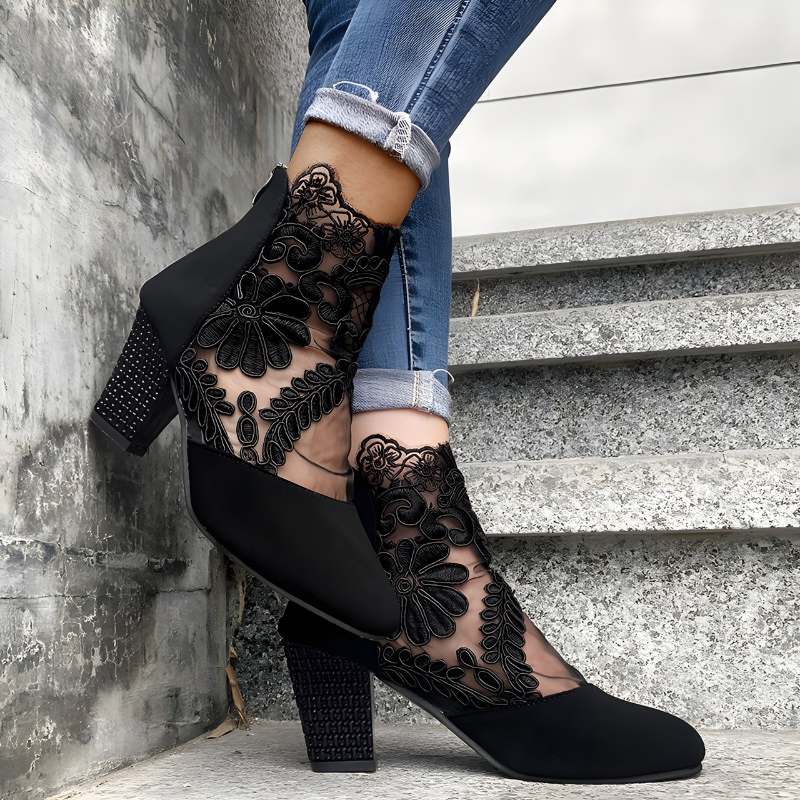 Lynora — Talons Orthopédiques