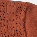 Ensemble — chemise boutonnée en maille jacquard torsadé & pantalon en lin à jambe droite