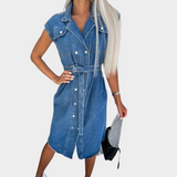Robe en Jean Sans Manches à Ceinture