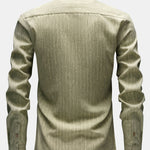 Chemise boutonnée en lin rayé à manches longues