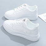 Baskets blanches chic confort léger