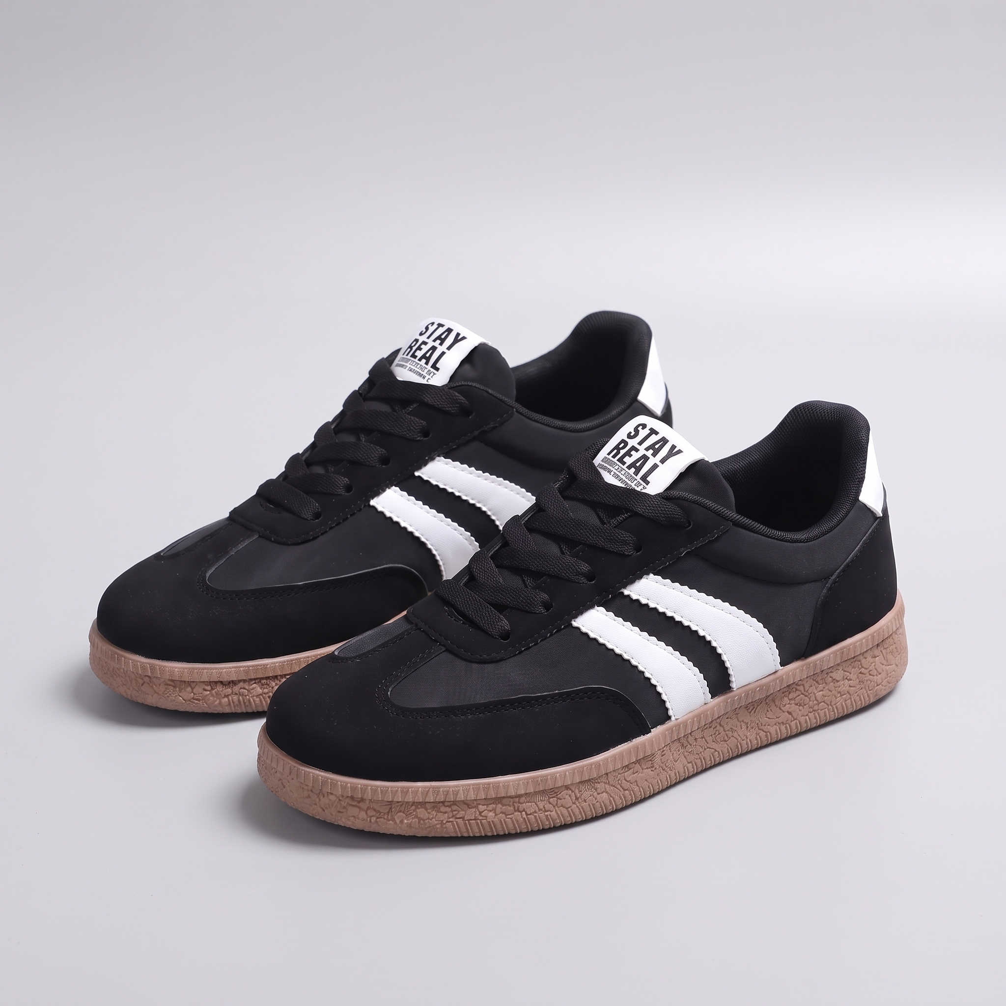 Doveshire | Chaussures confort Noir, vue de face