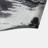 Ensemble — chemise à imprimé montagne et rivière à l'encre & short de bain mi-long à cordon