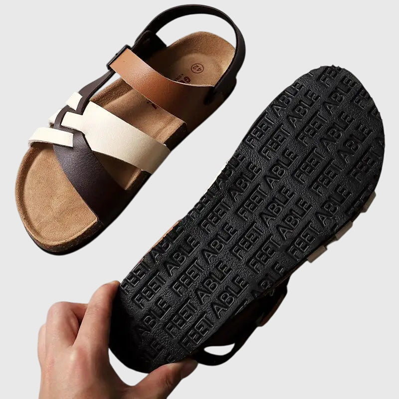 La paire qui termine la tenue.