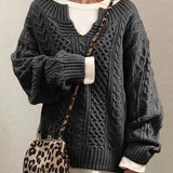 Cyrielle | Pull ample à torsades et col fendu