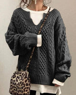 Cyrielle | Pull ample à torsades et col fendu