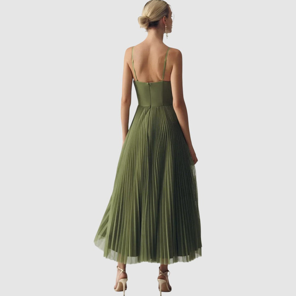 Une robe que vous aimerez avoir choisie.