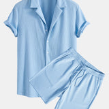 Ensemble — chemise côtelée à col cubain profond coupe ajustée & short côtelé à cordon