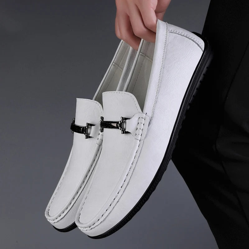 White / 5