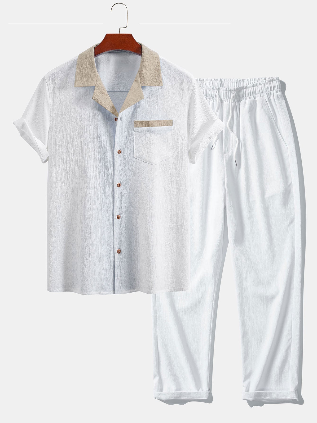 Tan & White / S