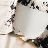 Ensemble — chemise à imprimé montagne à l'encre & short de bain mi-long à cordon
