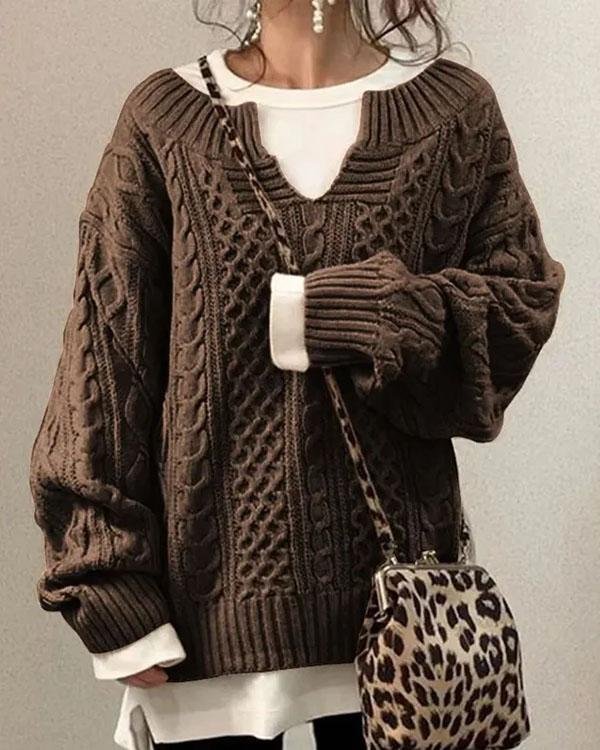 Cyrielle | Pull ample à torsades et col fendu