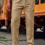 Pantalon Mitchell — décontracté à jambe droite