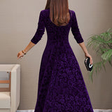 Sandrine — Robe d'Élégance en Velours pour les Fêtes