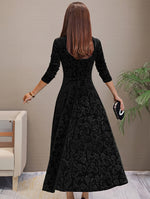 Robe d'Élégance en Velours pour les Fêtes