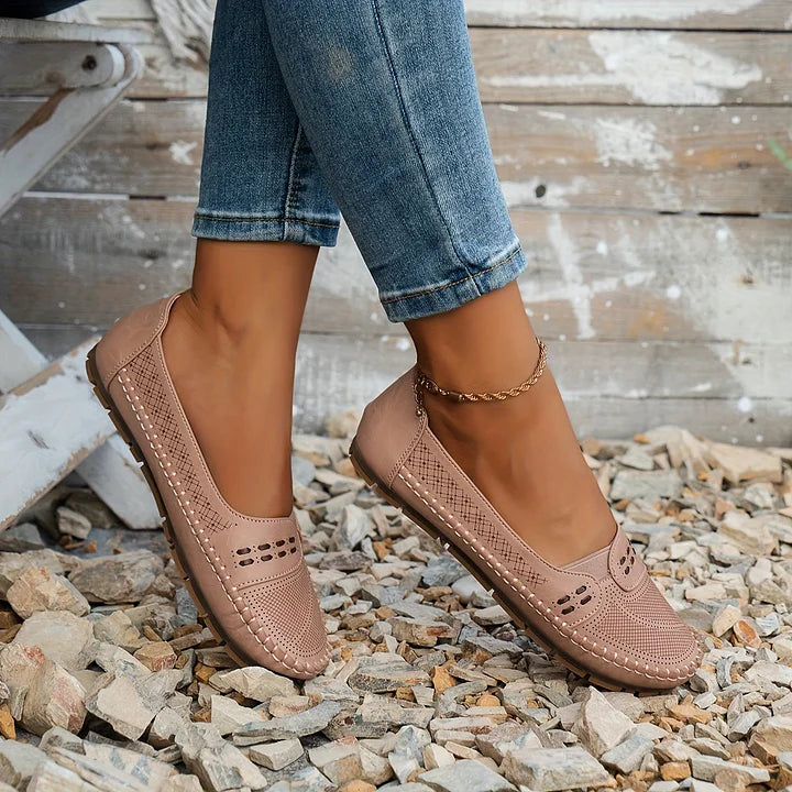 Dawn™ Women’s Orthopedic Shoes Rose clair, photo studio