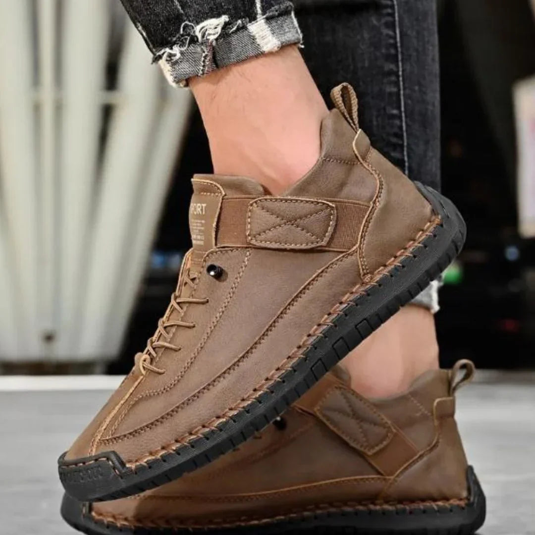 CUSHIONED COMMUTER SNEAKERS FOR MEN