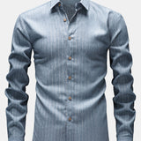 Chemise boutonnée en lin rayé à manches longues