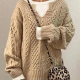 Cyrielle | Pull ample à torsades et col fendu