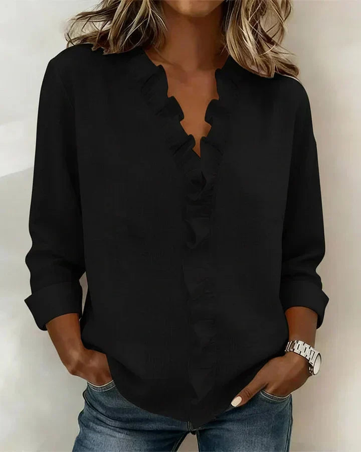 Huguette | Blouse raffinée à col V volanté Noir, photo studio
