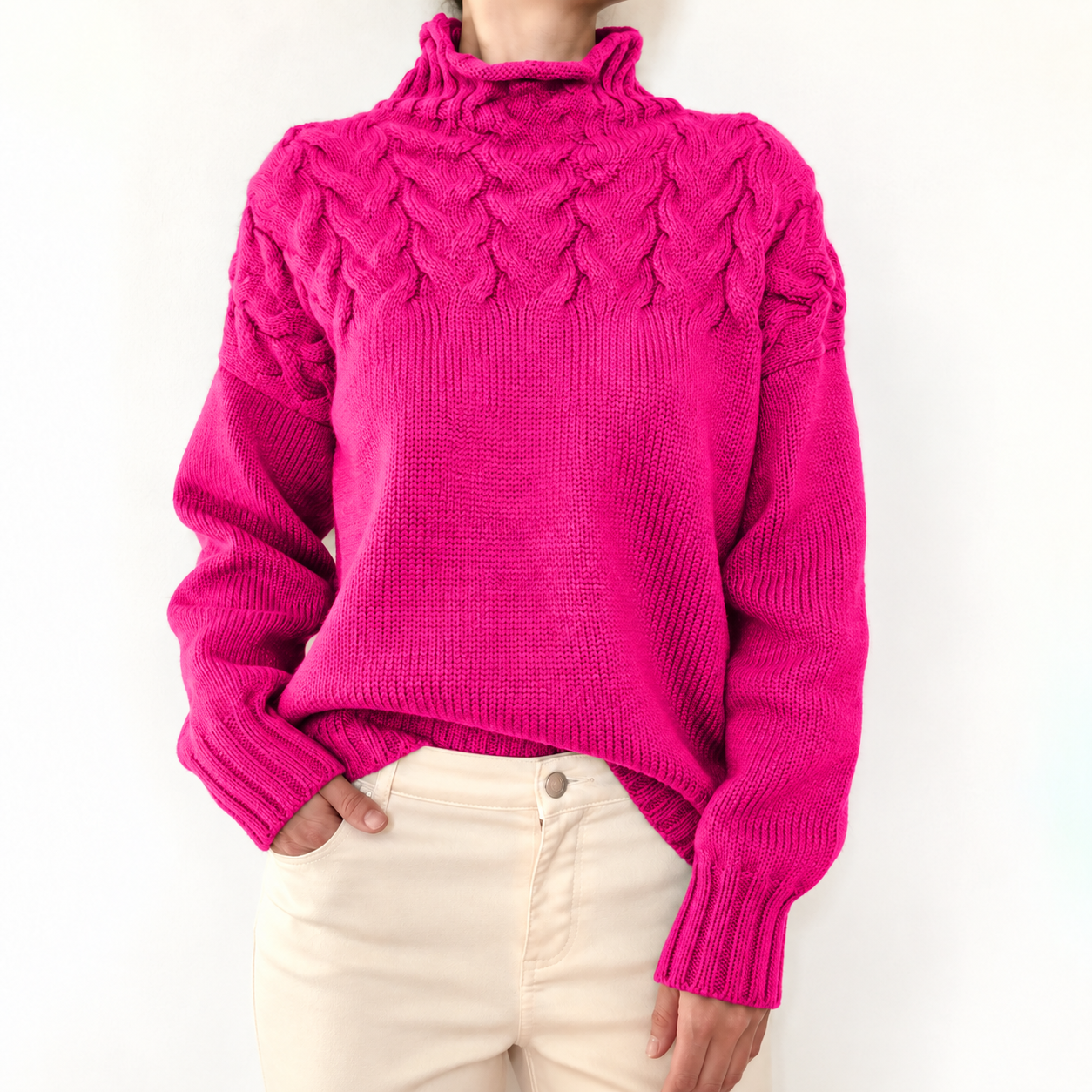 Chasie | Pull à col roulé confortable Rose, photo studio