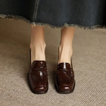 Mocassins à Talon Carré Vernis