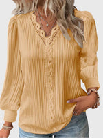 Berthe | Blouse à manches bouffantes et col V