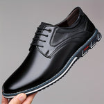 Chaussures habillées John — classiques à lacets