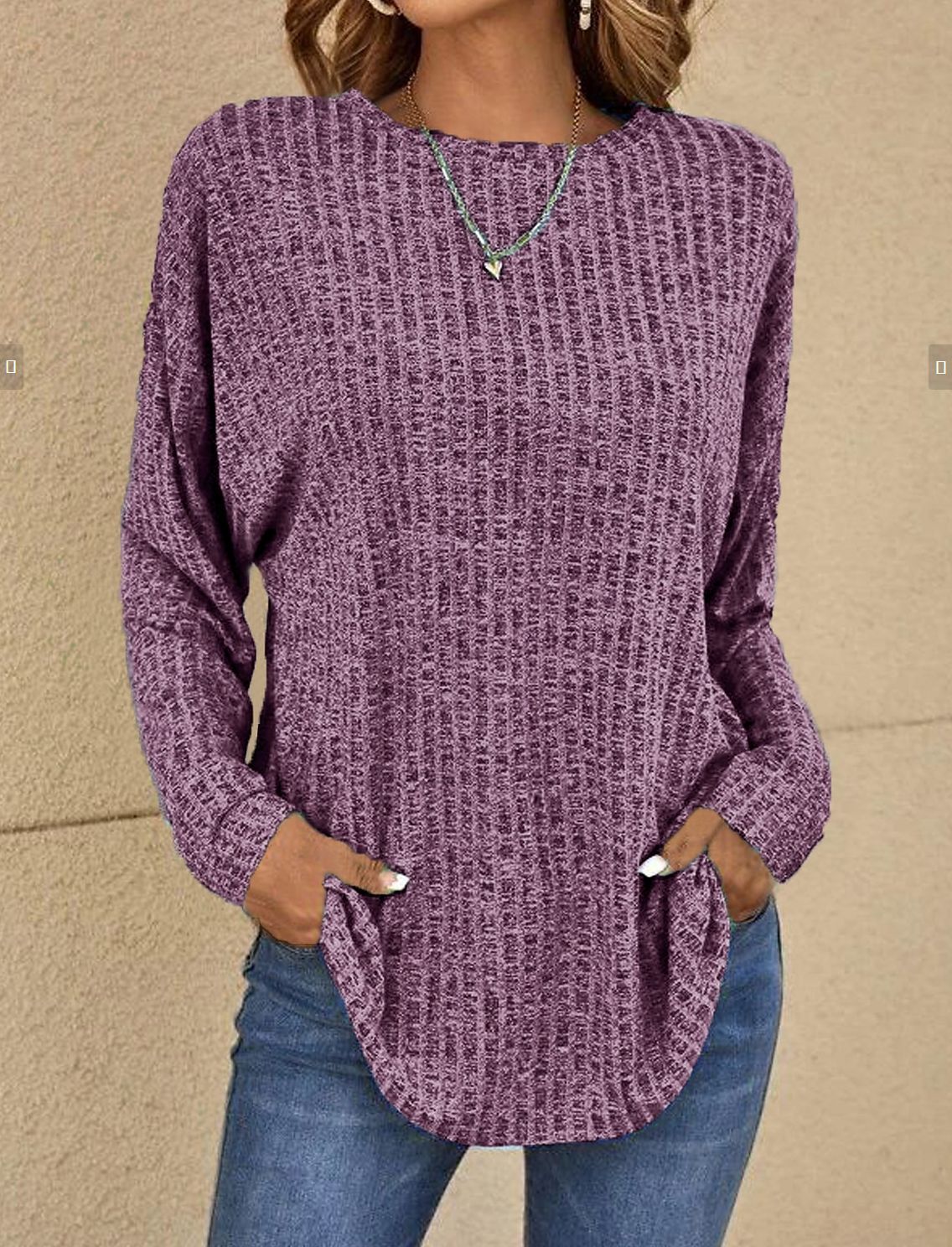 Svenja | Pull oversize en maille nid d'abeille Lilas, photo studio