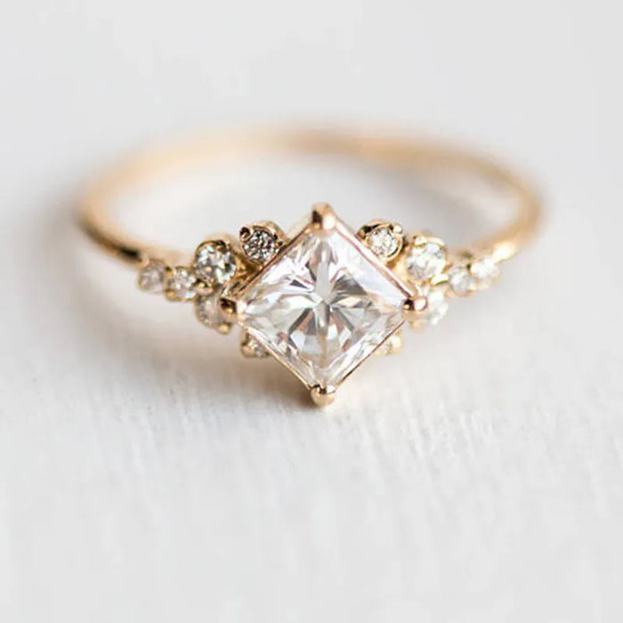 Bague Élégante Delysian Reine