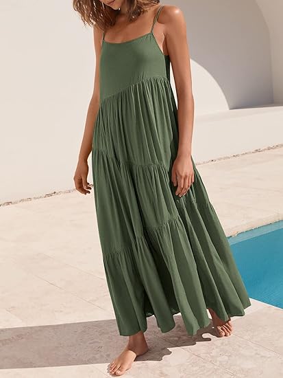 Isaure | Robe aérienne à volants étagés Olive, photo studio
