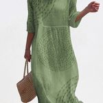 Capucine - Robe brodée décontractée pour femme.