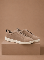 Men's Laceless Suede Sneakers – Slip-On Casual Shoes | Areleon