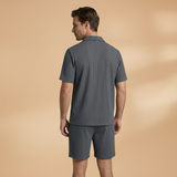 Ensemble à manches courtes — chemise boutonnée & short assorti