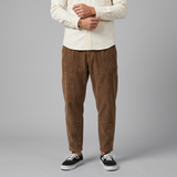 Pantalon court à poches latérales