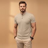 Polo ajusté à col boutonné