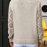 Marjolaine | Pull en maille douce à col V