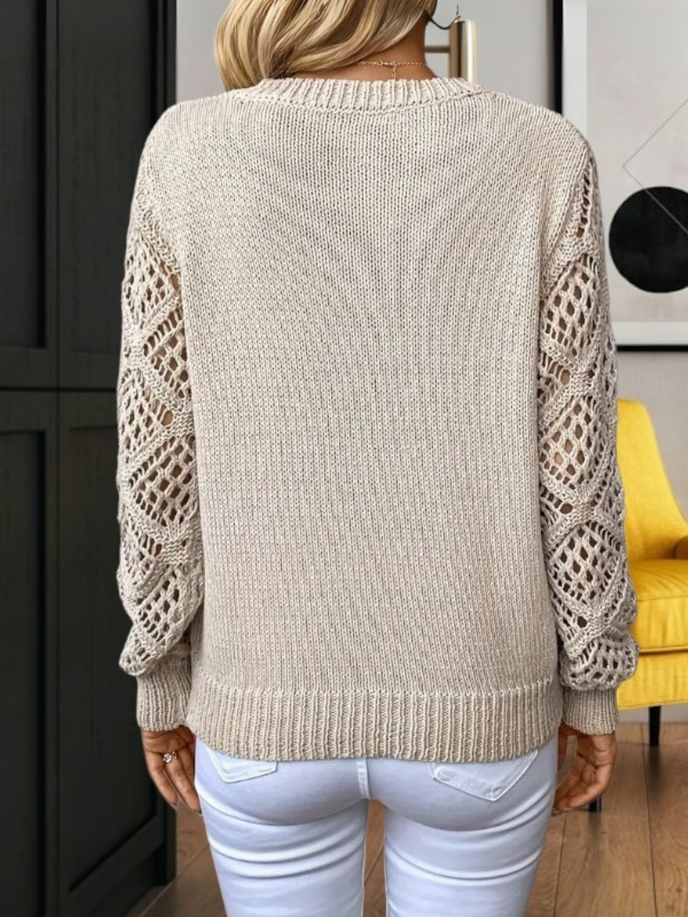Le pull que l'on prend en premier.