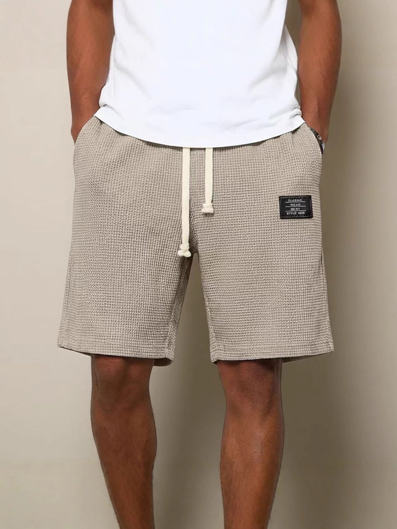 EASY-FIT SHORTS FOR MEN